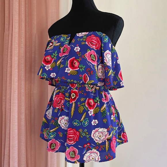 Off-Shoulder Floral Top - Picture 1 of 13